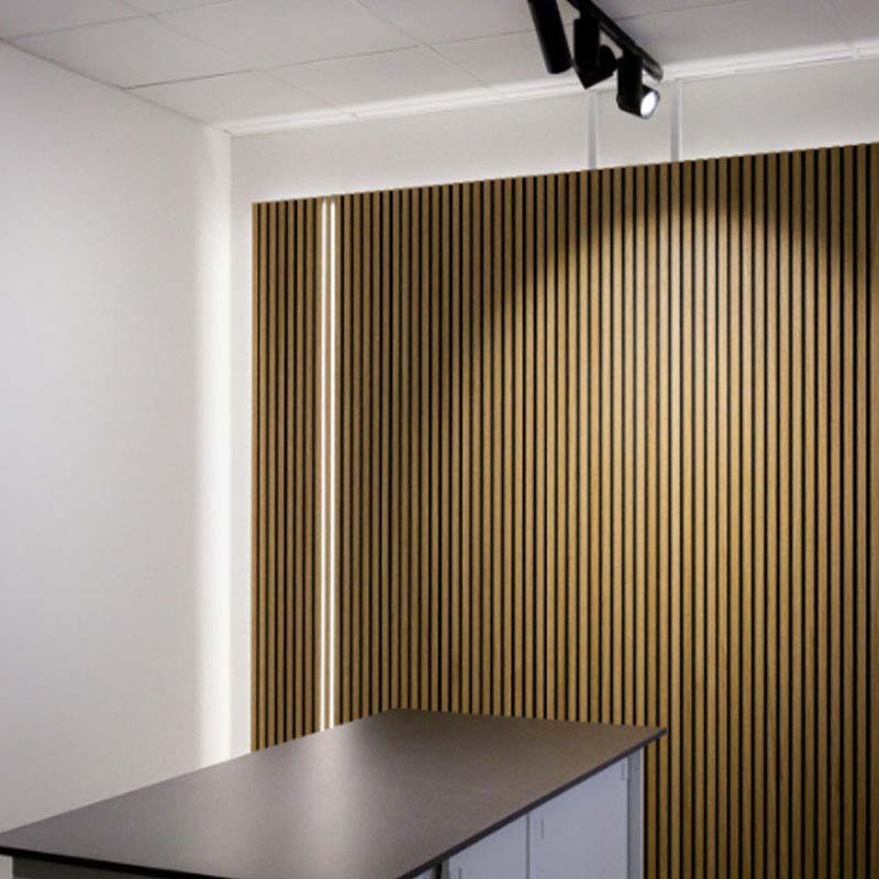 LED-strips belysning restaurang / kontor