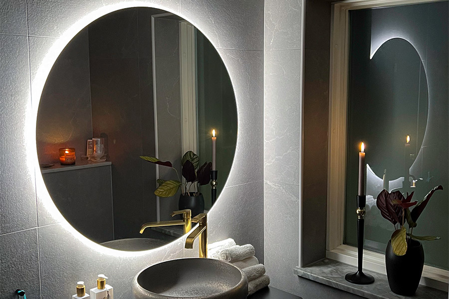 badrumspegel-belysning