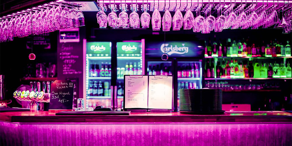 biljardhall-rgb-belysning