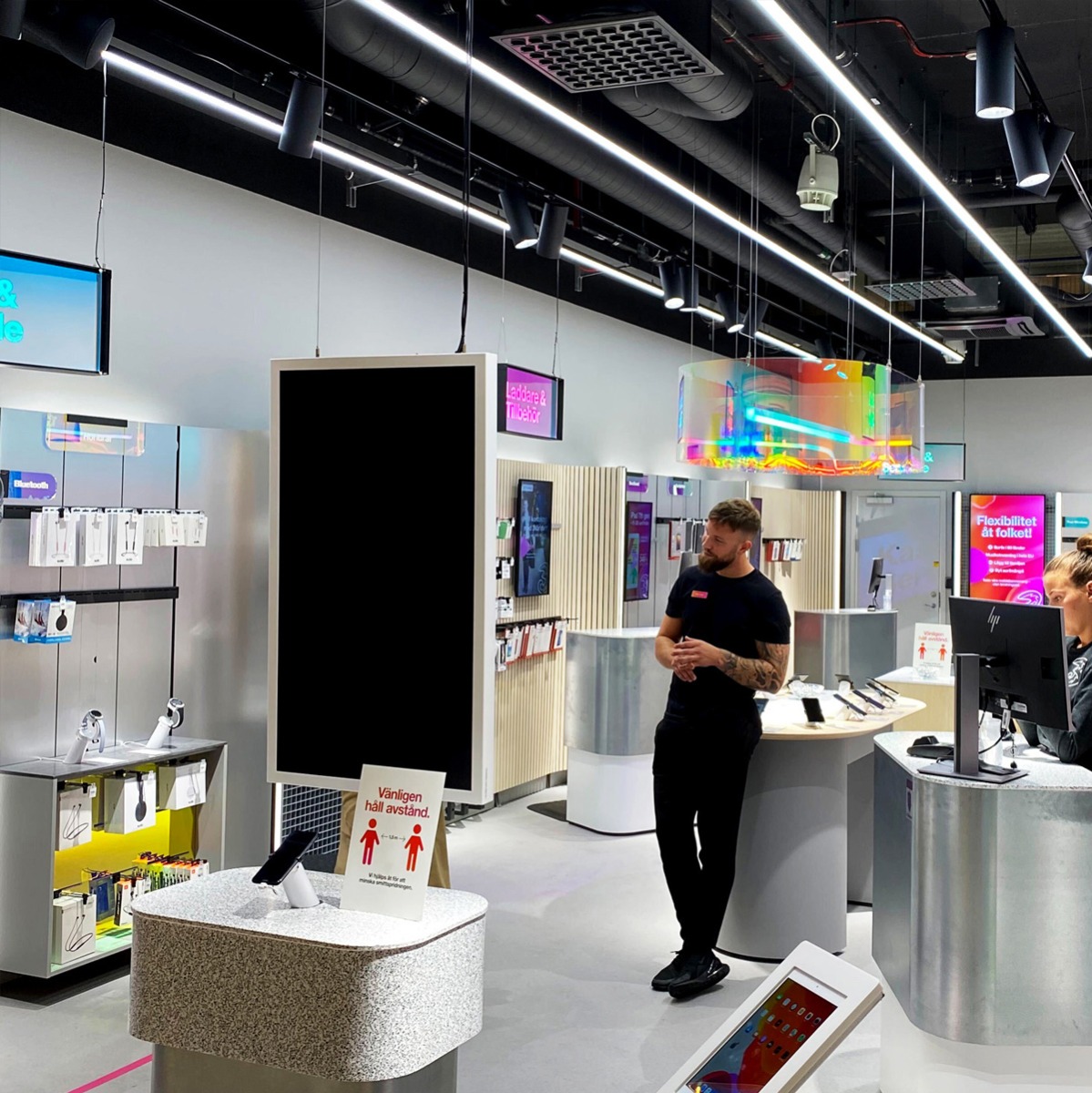 svarta-spotlights-butik-belysning_1