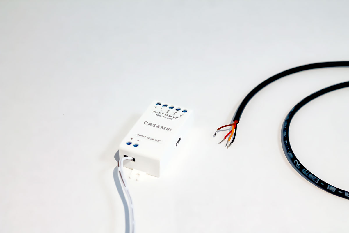Kablar från LED-list till Casambi